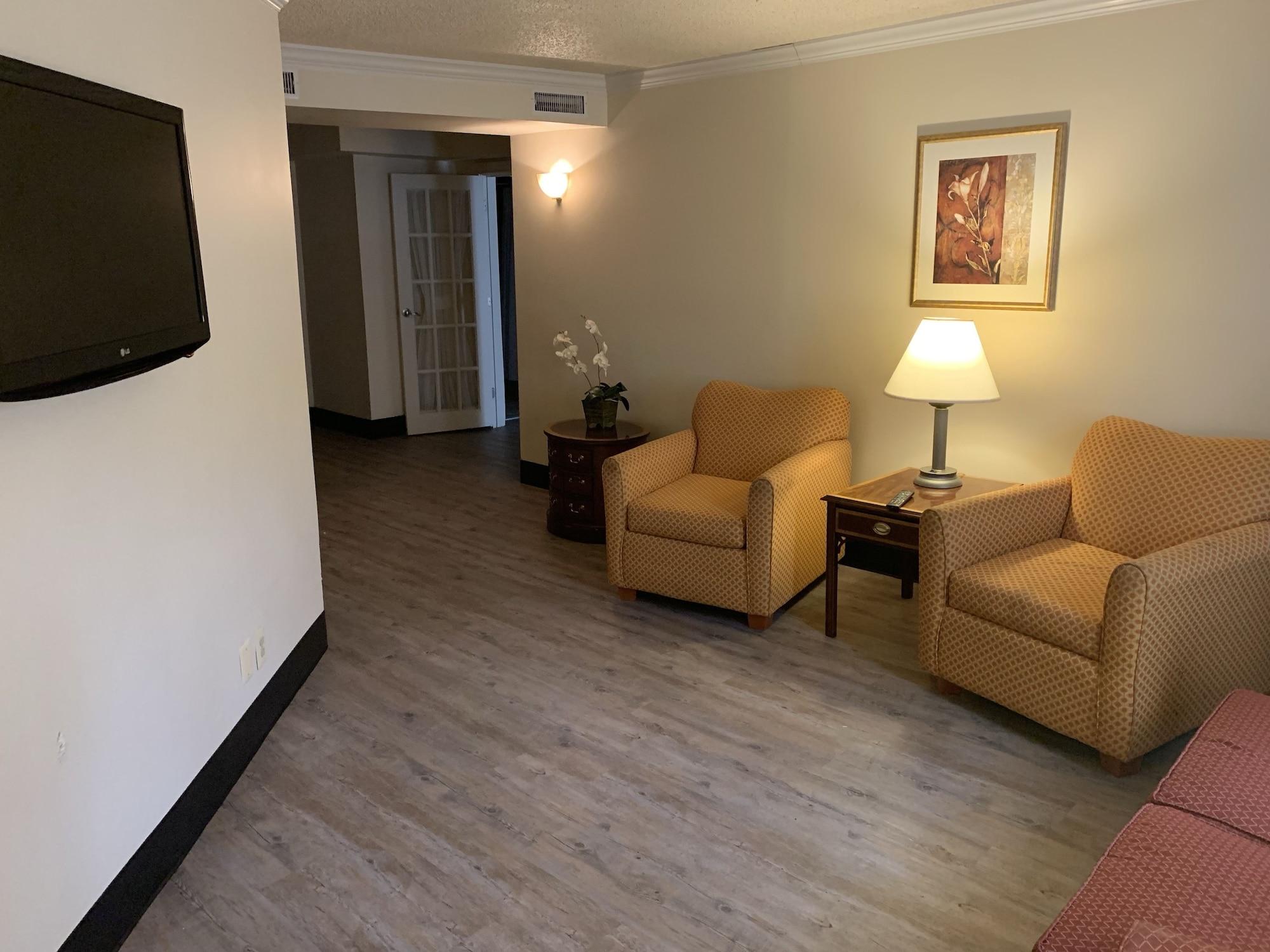 Radisson Hotel Lenexa Overland Park Екстер'єр фото