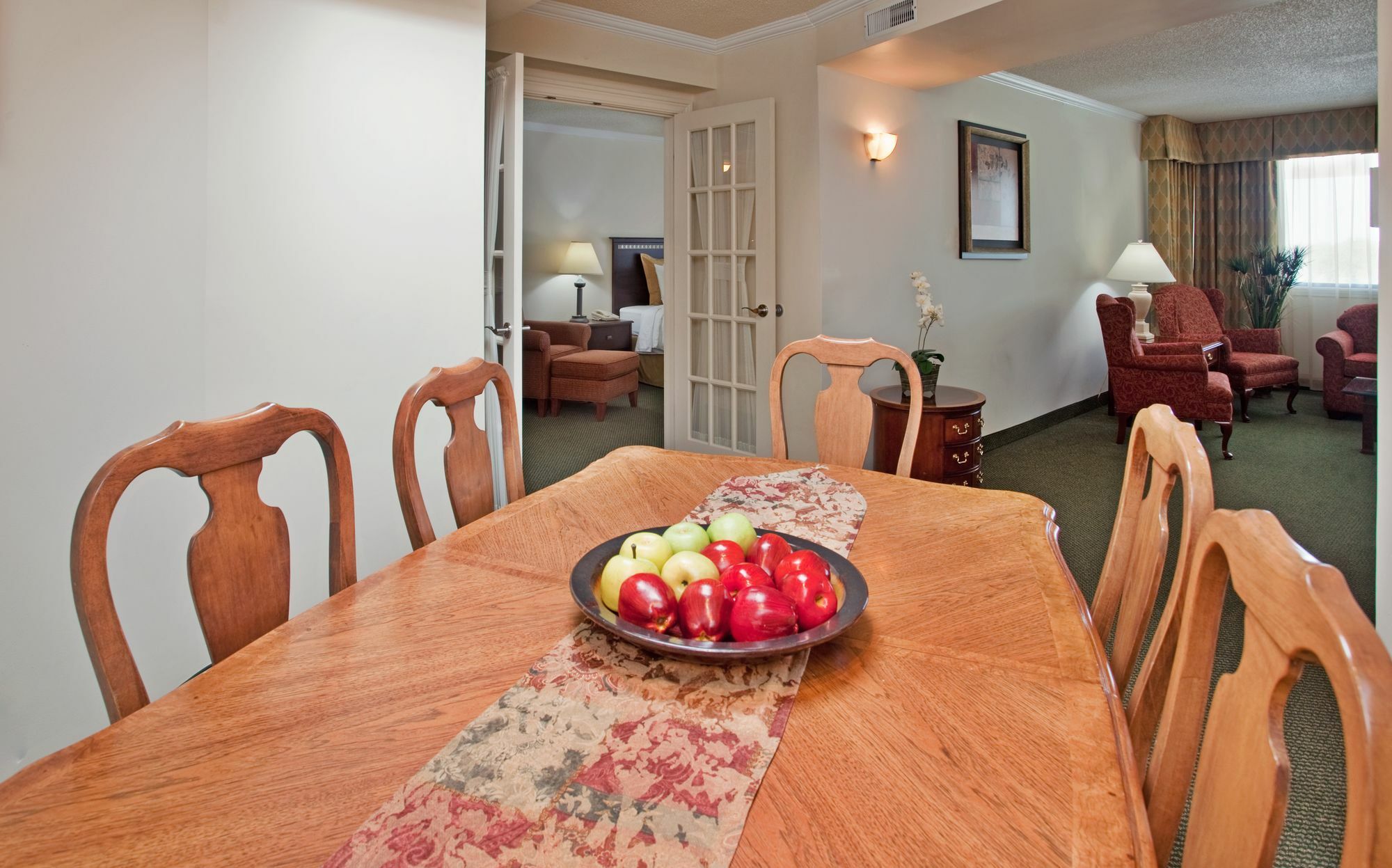 Radisson Hotel Lenexa Overland Park Екстер'єр фото