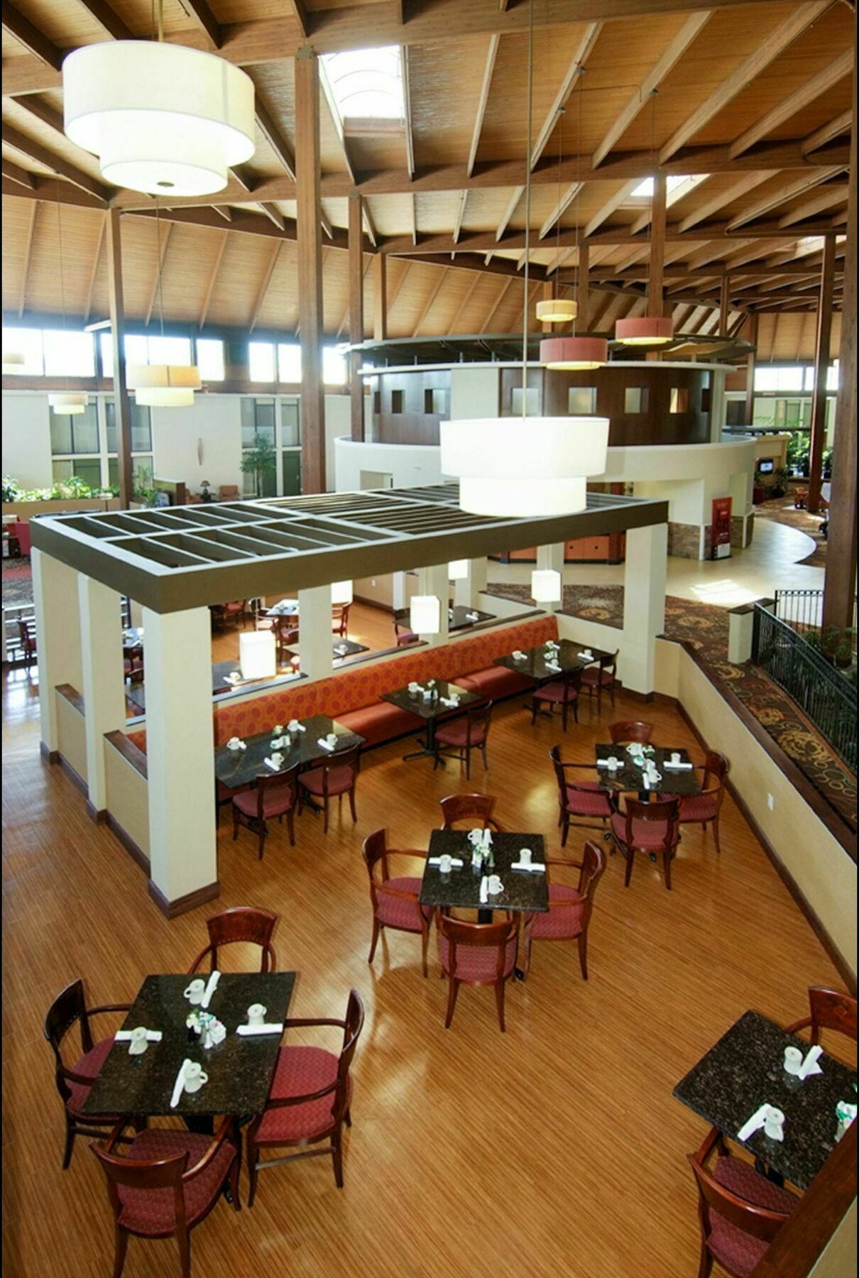 Radisson Hotel Lenexa Overland Park Екстер'єр фото